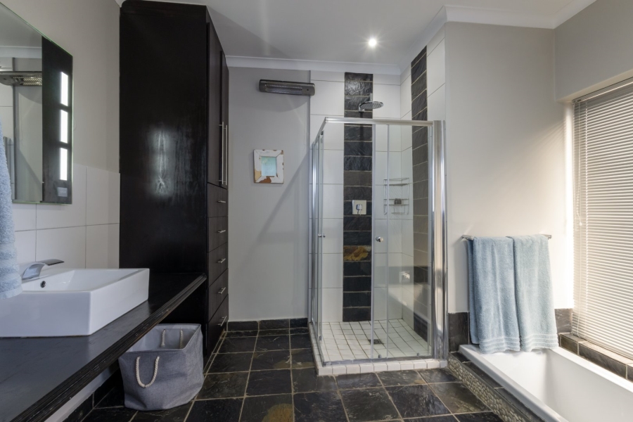 3 Bedroom Property for Sale in Pezula Golf Estate Western Cape